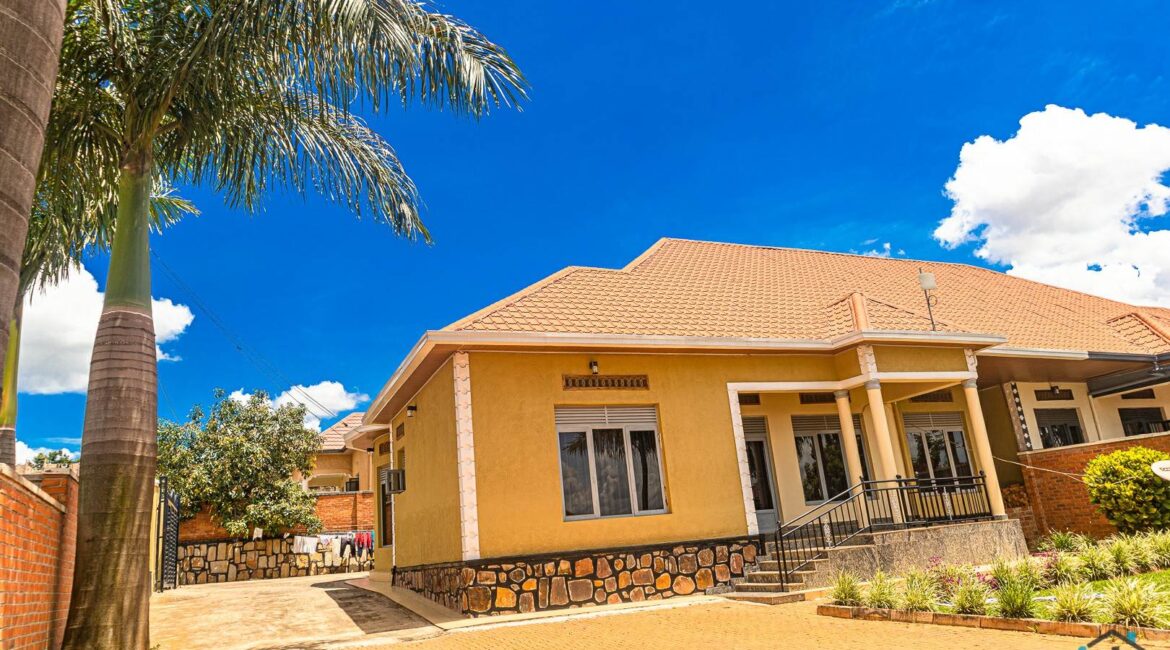 Lovely-Home-For-Sale-in-Kanombe-2-of-301