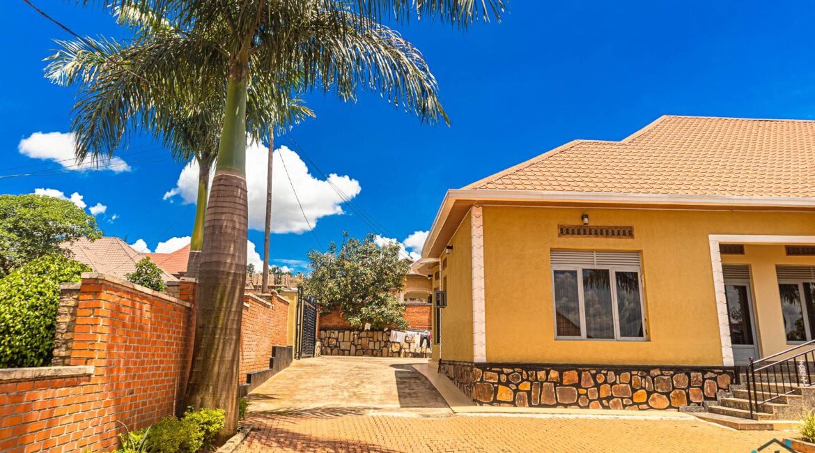 Lovely-Home-For-Sale-in-Kanombe-4-of-301
