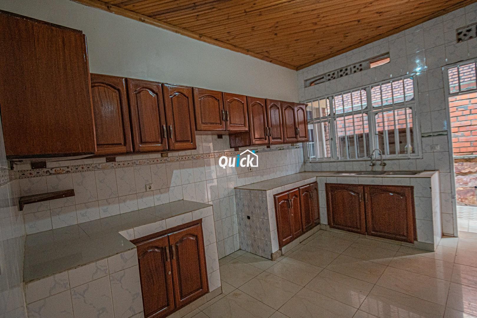 A-Family-House-For-Sale-in-Kicukiro-00161