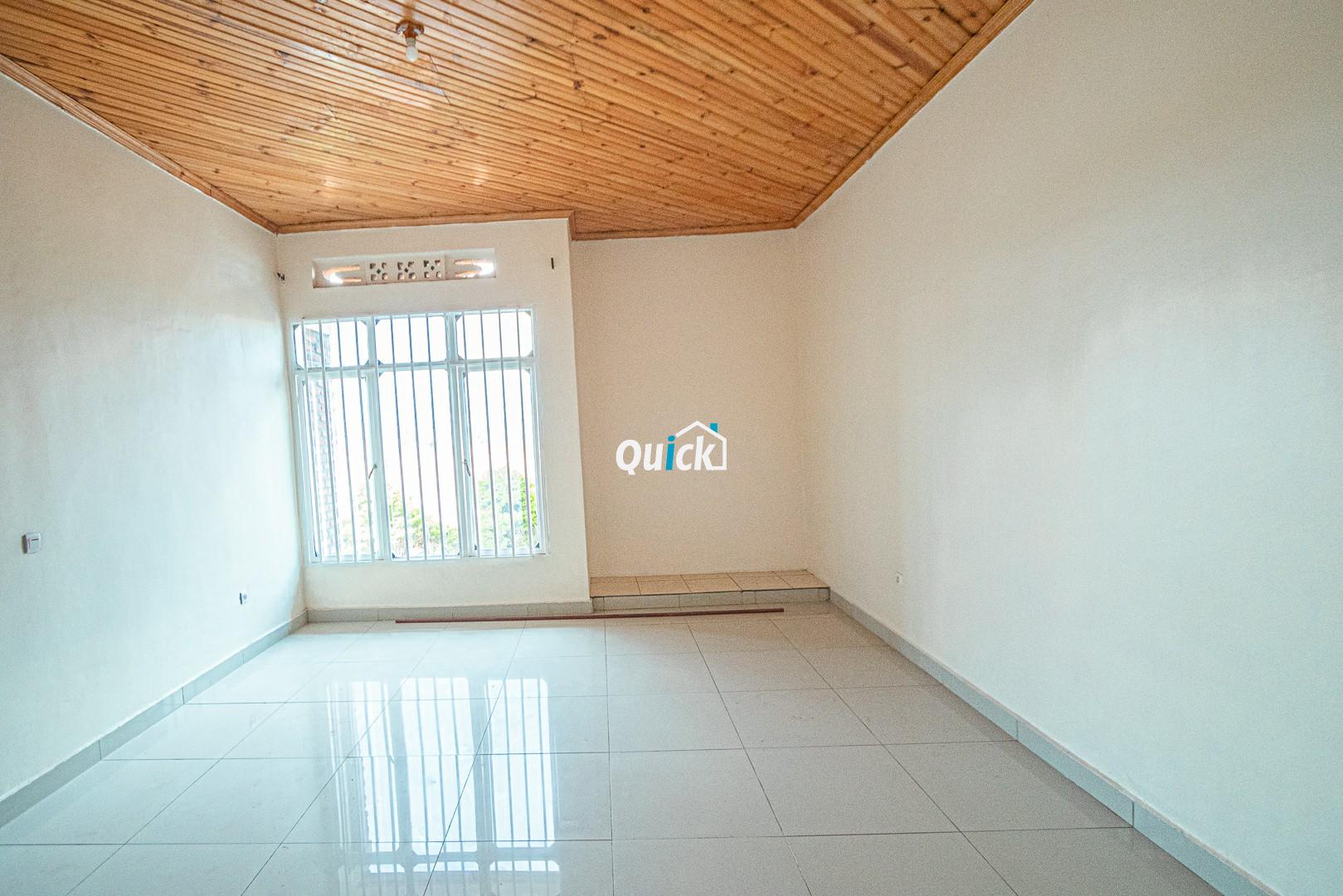 A-Family-House-For-Sale-in-Kicukiro-00211