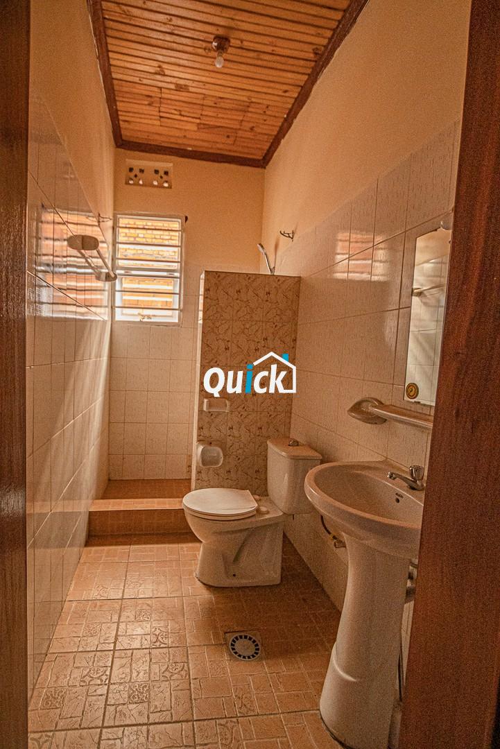 A-Family-House-For-Sale-in-Kicukiro-00251