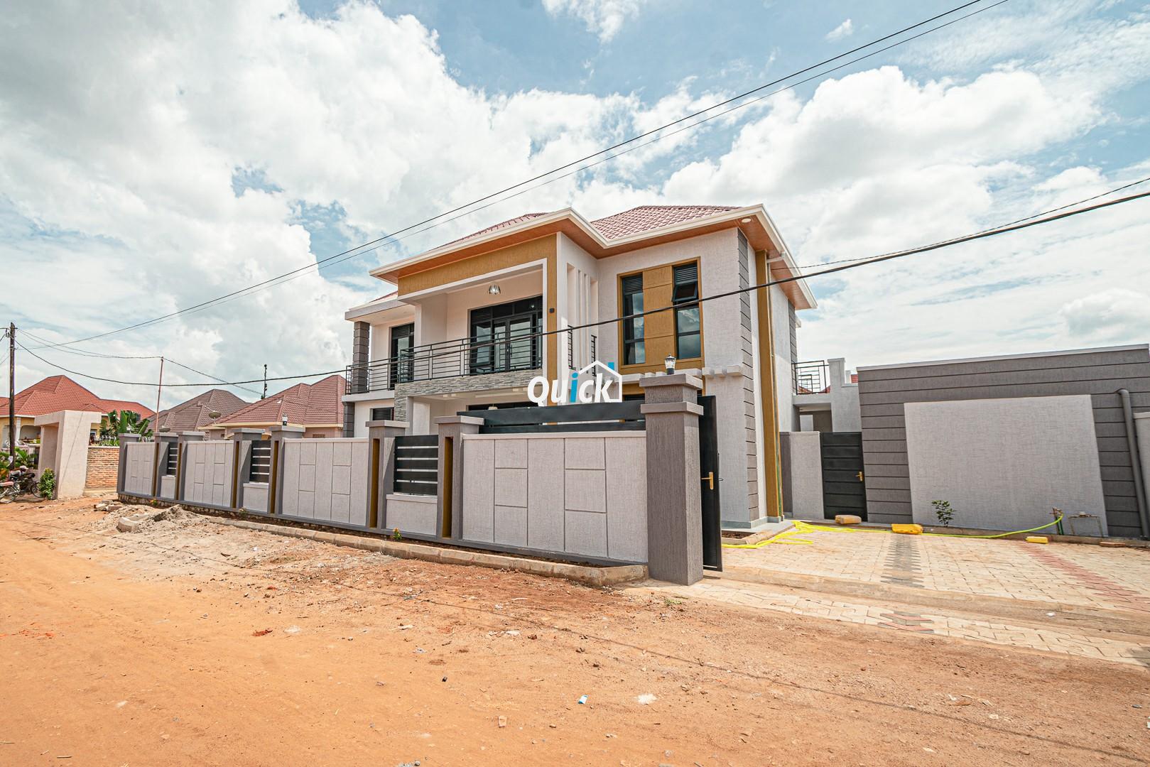 A-Family-House-For-Sale-in-Kicukiro-00331