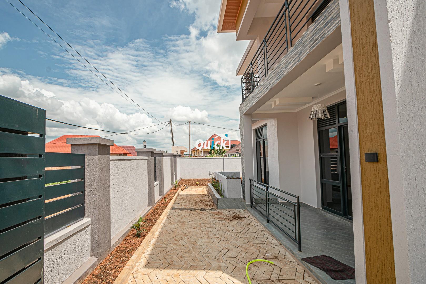 A-Family-House-For-Sale-in-Kicukiro-00391