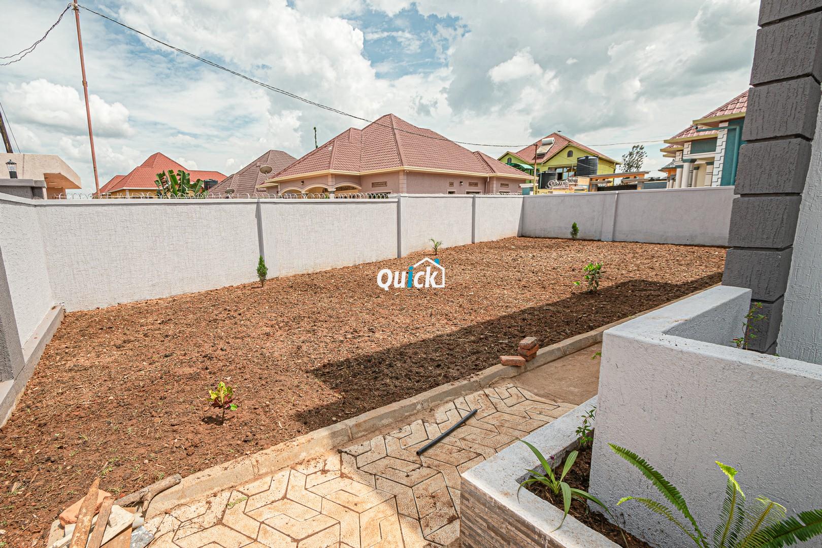 A-Family-House-For-Sale-in-Kicukiro-00401