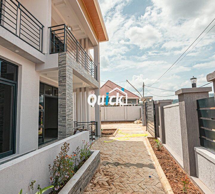 A-Family-House-For-Sale-in-Kicukiro-00411