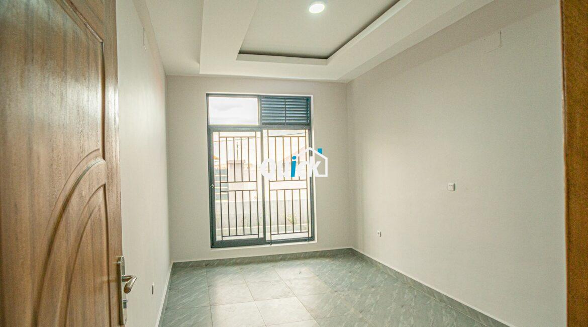 A-Family-House-For-Sale-in-Kicukiro-00521