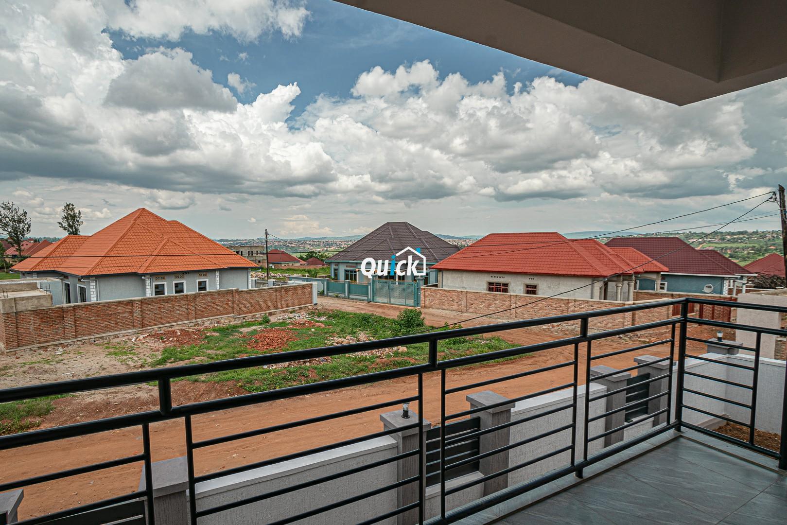 A-Family-House-For-Sale-in-Kicukiro-00621
