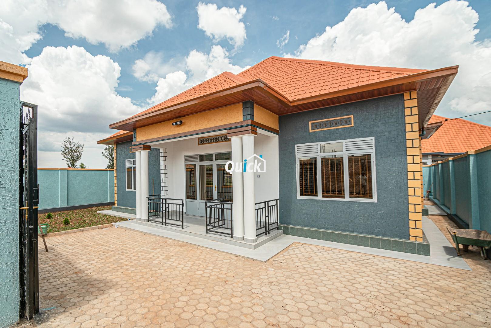 A-Family-House-For-Sale-in-Kicukiro-00741