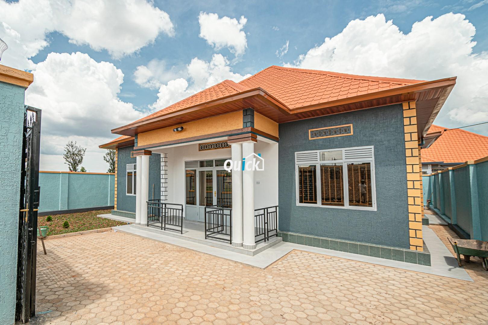 A-Family-House-For-Sale-in-Kicukiro-00751