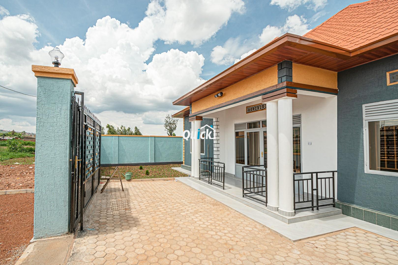 A-Family-House-For-Sale-in-Kicukiro-00761