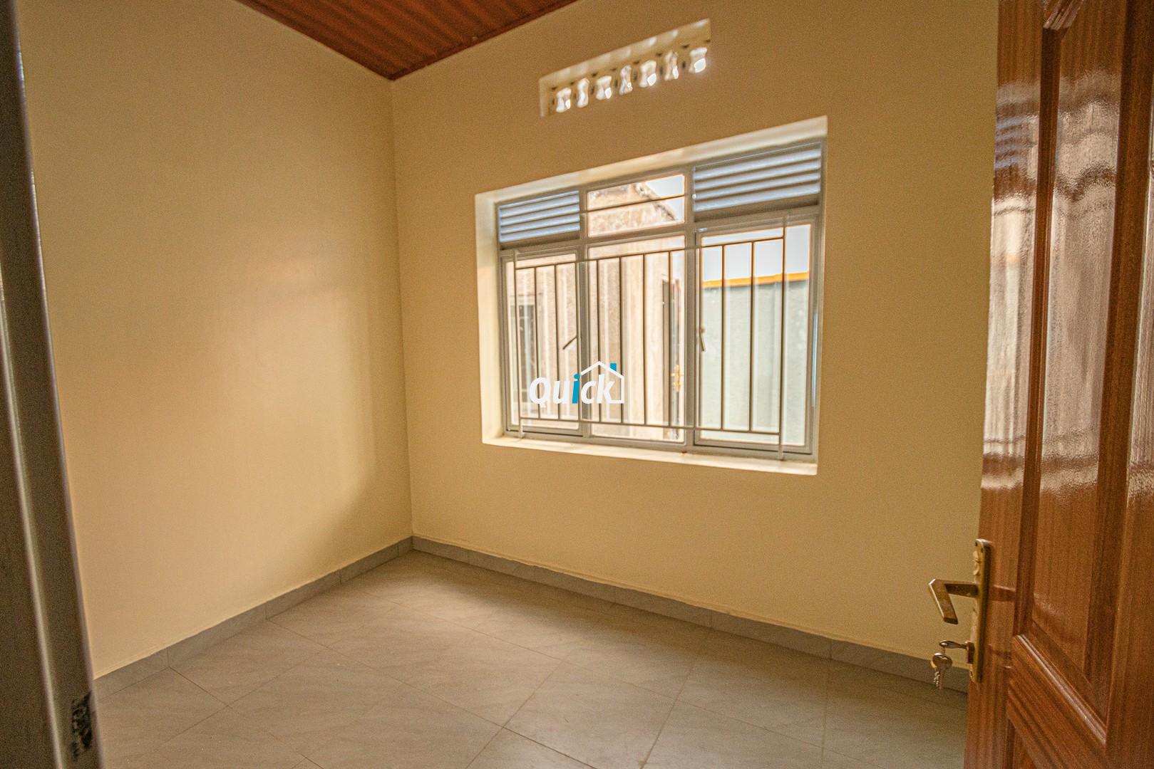 A-Family-House-For-Sale-in-Kicukiro-00871