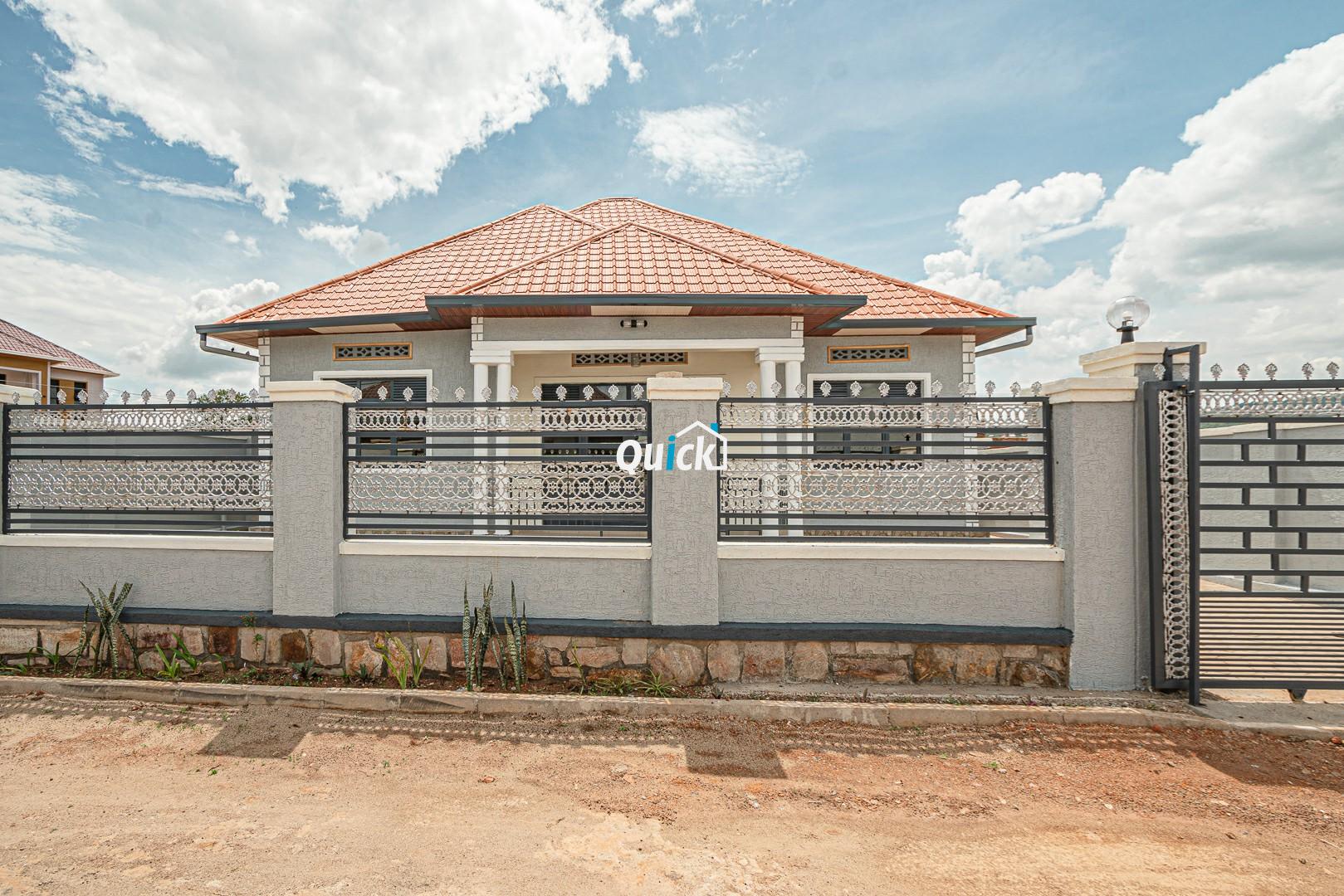 A-Family-House-For-Sale-in-Kicukiro-00951-1