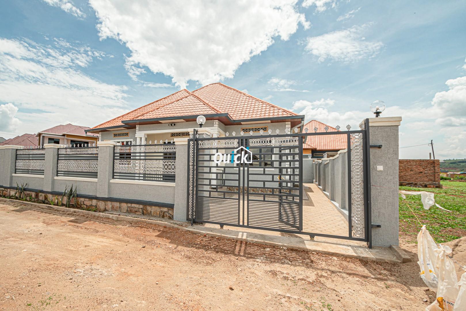 A-Family-House-For-Sale-in-Kicukiro-00971-1