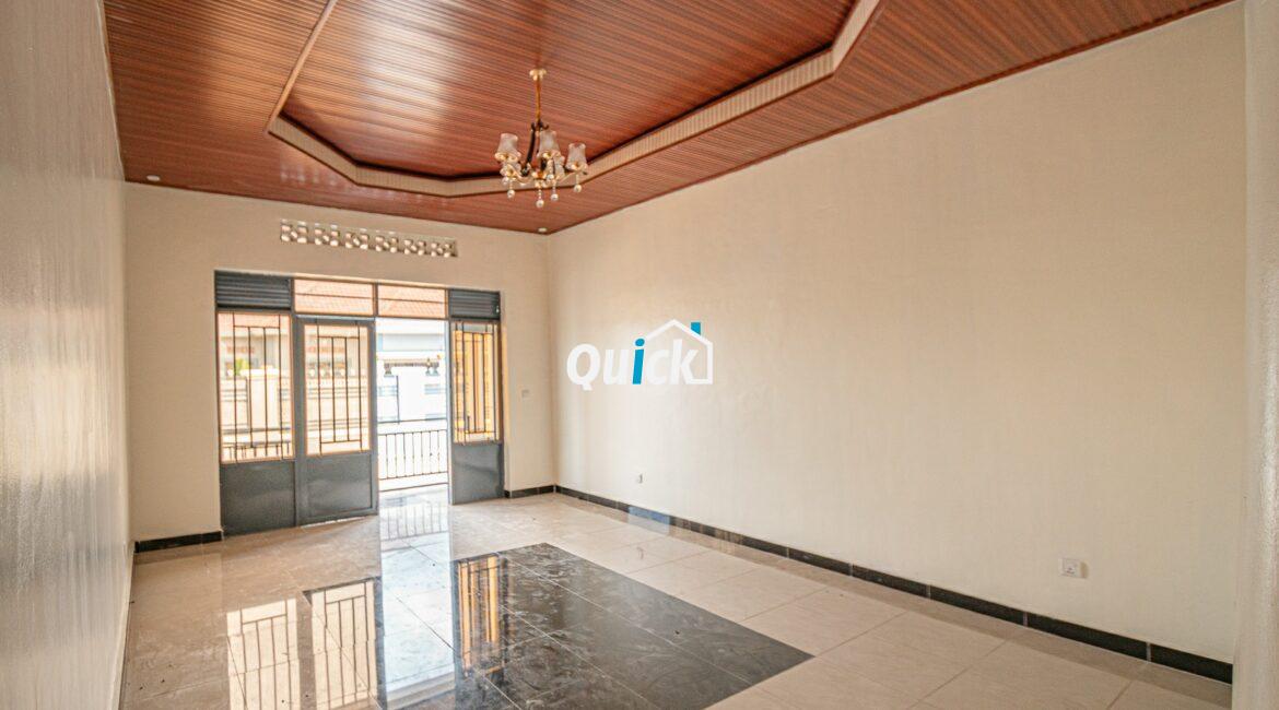 A-Family-House-For-Sale-in-Kicukiro-01091