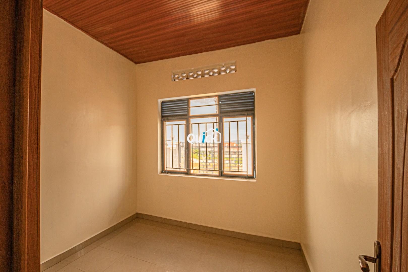 A-Family-House-For-Sale-in-Kicukiro-01101