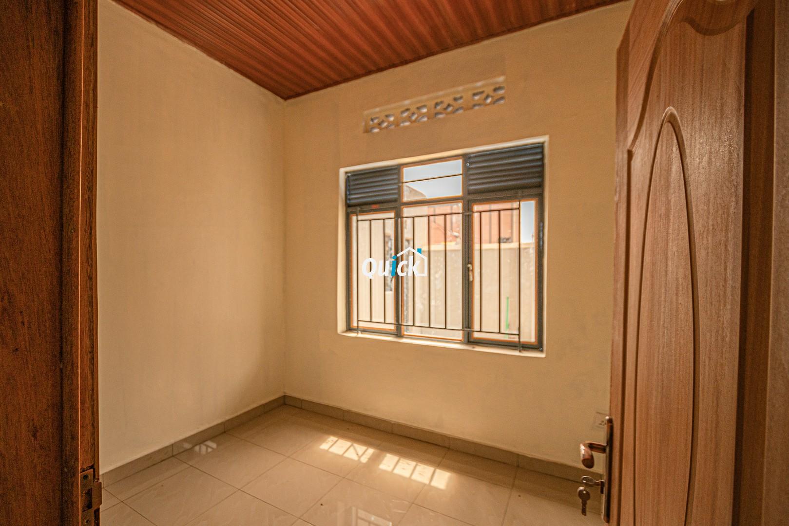 A-Family-House-For-Sale-in-Kicukiro-01111