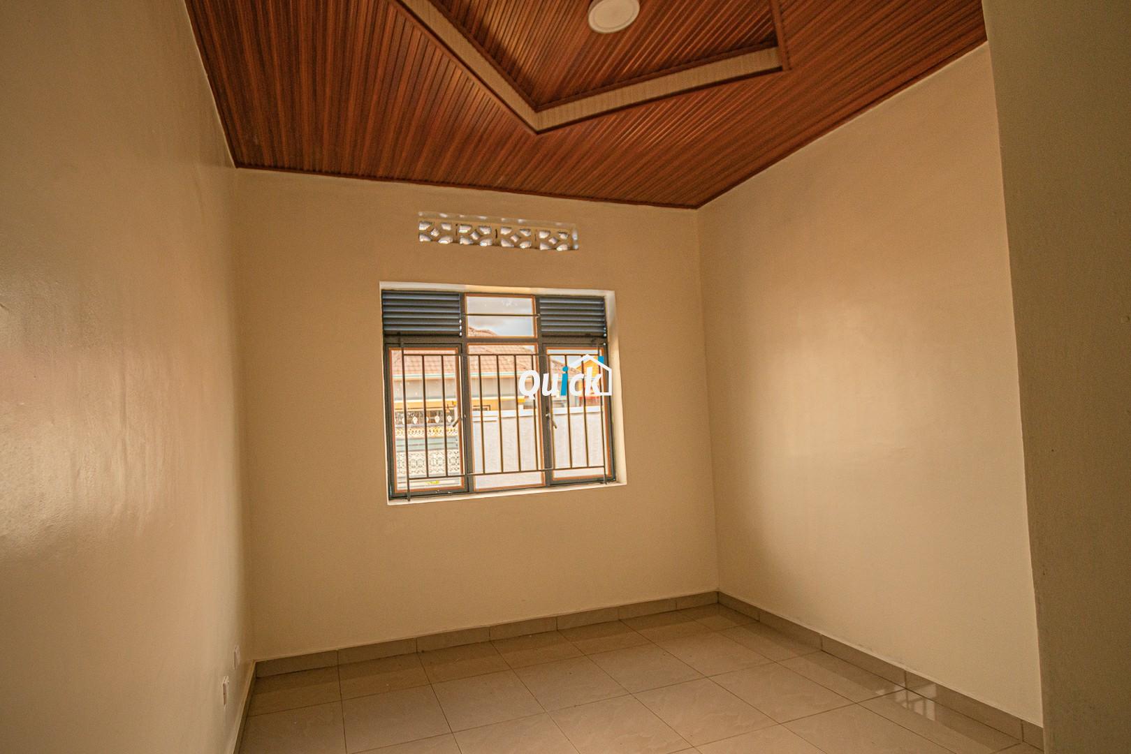 A-Family-House-For-Sale-in-Kicukiro-01121