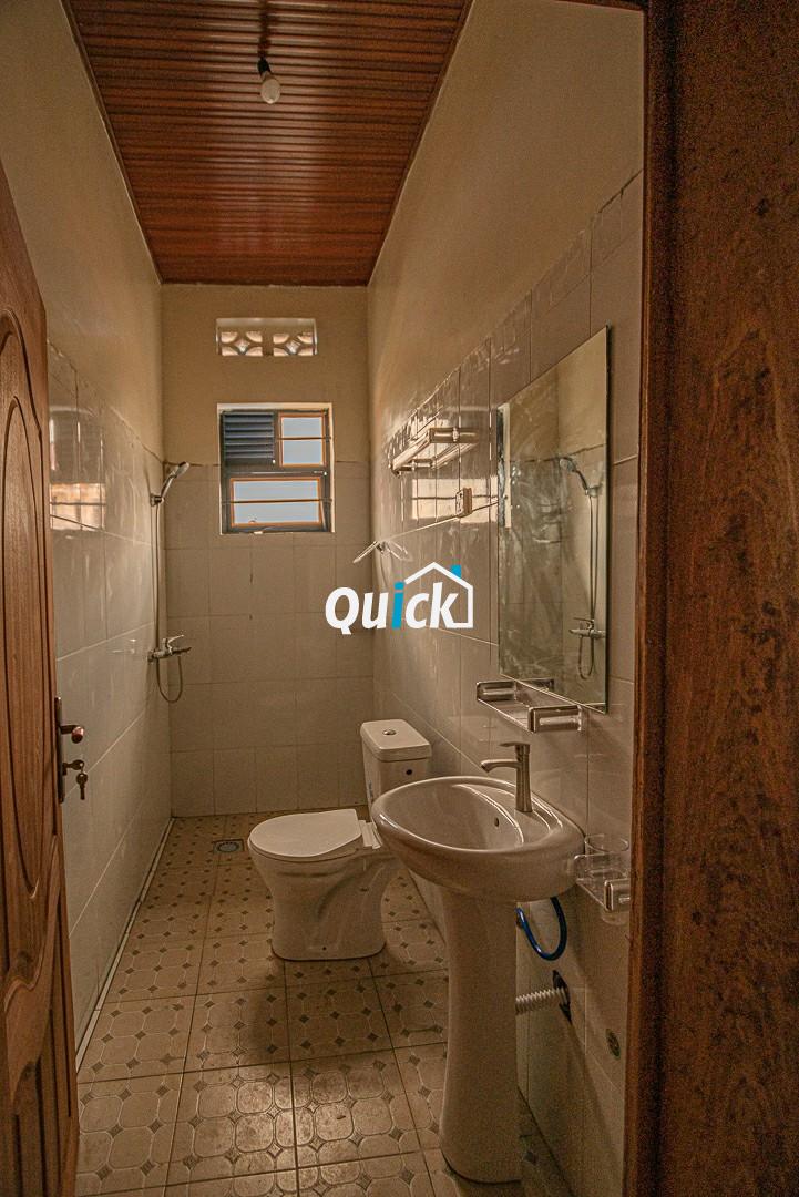 A-Family-House-For-Sale-in-Kicukiro-01131