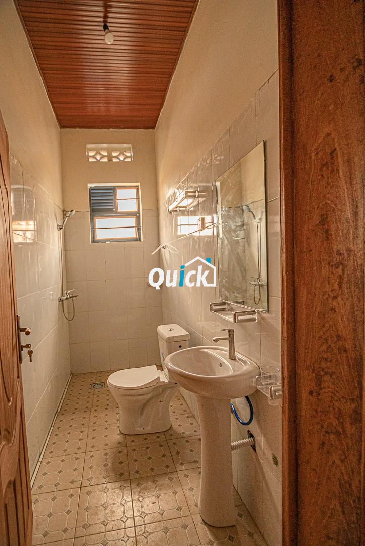 A-Family-House-For-Sale-in-Kicukiro-01141