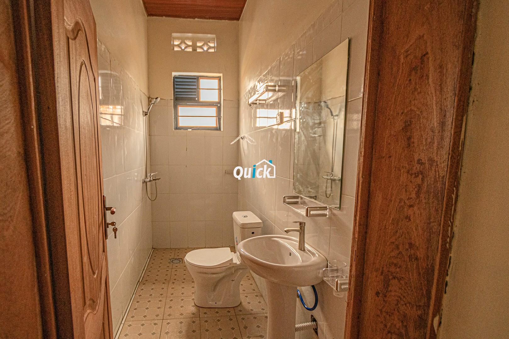 A-Family-House-For-Sale-in-Kicukiro-01151
