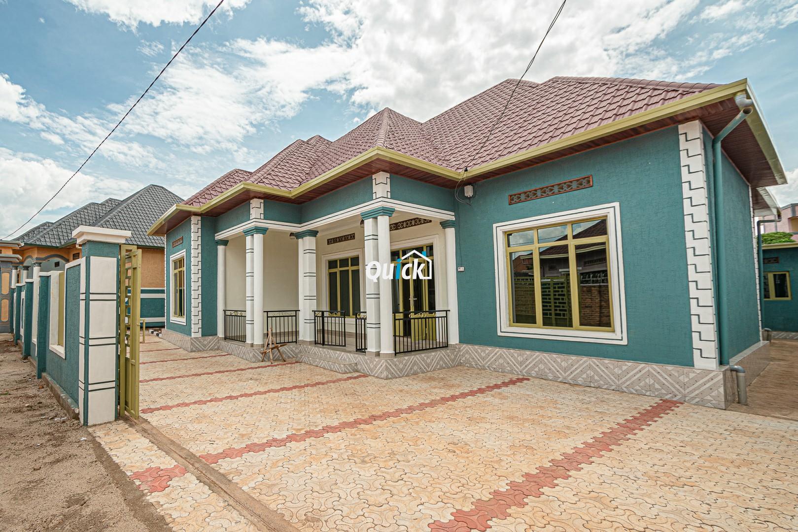 A-Family-House-For-Sale-in-Kicukiro-01181