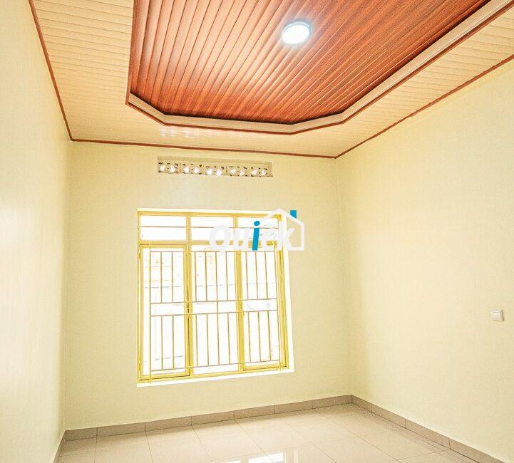 A-Family-House-For-Sale-in-Kicukiro-01371