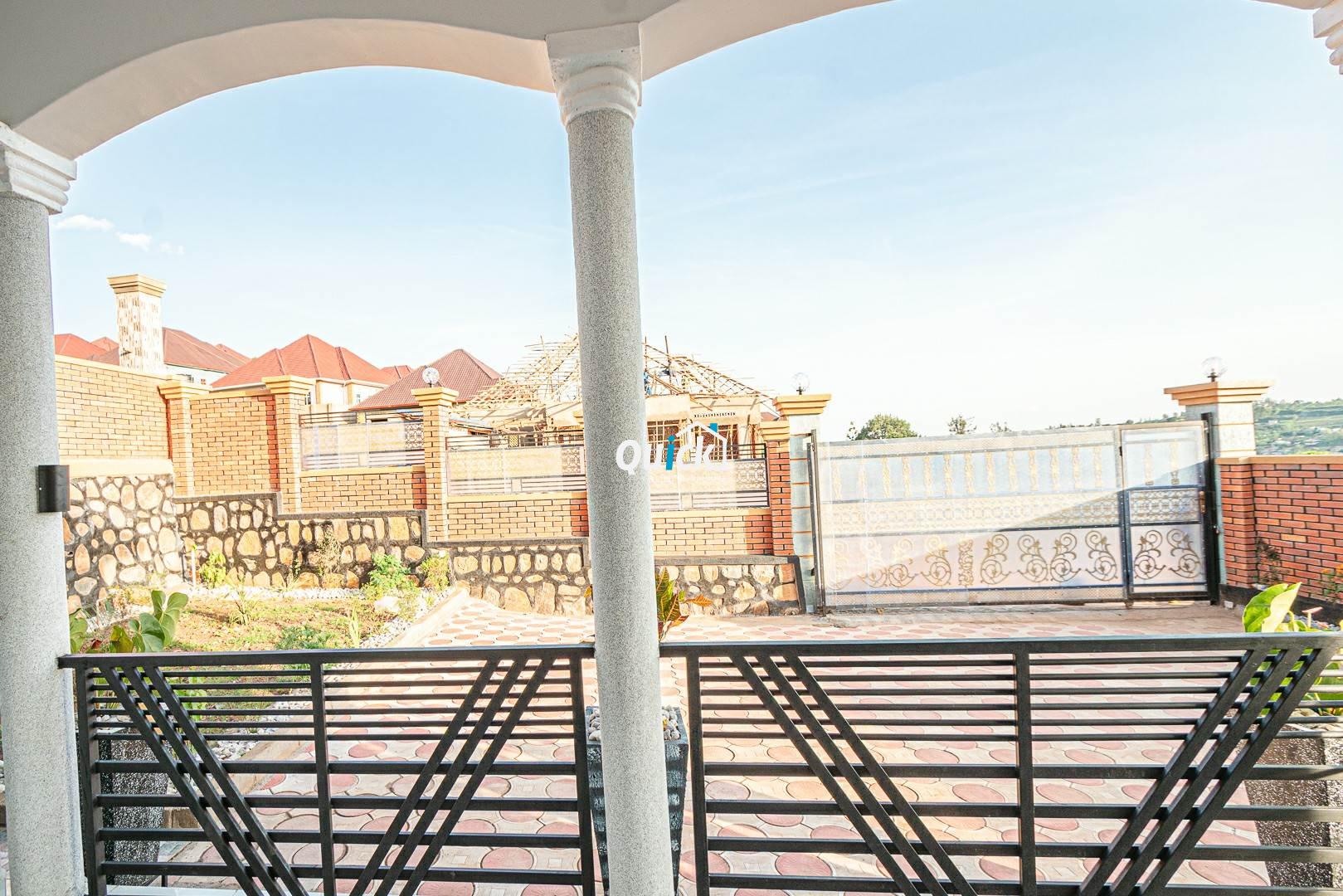 Affordable-House-For-Sale-in-Kicukiro-00201-1