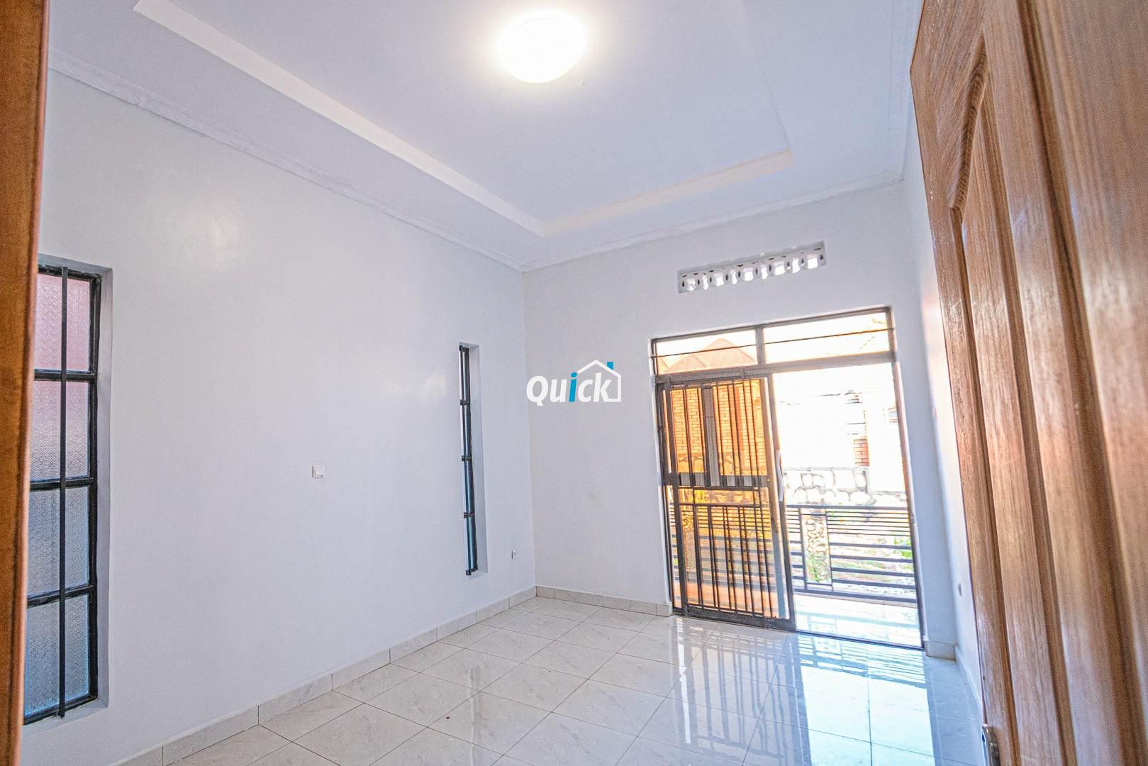 Affordable-House-For-Sale-in-Kicukiro-00351-1