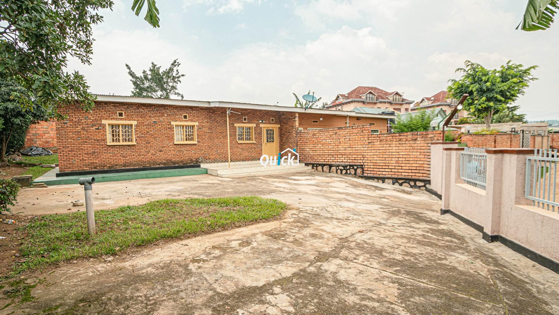 Amazing-Home-and-apartment-for-sale-in-Kabeza-02441