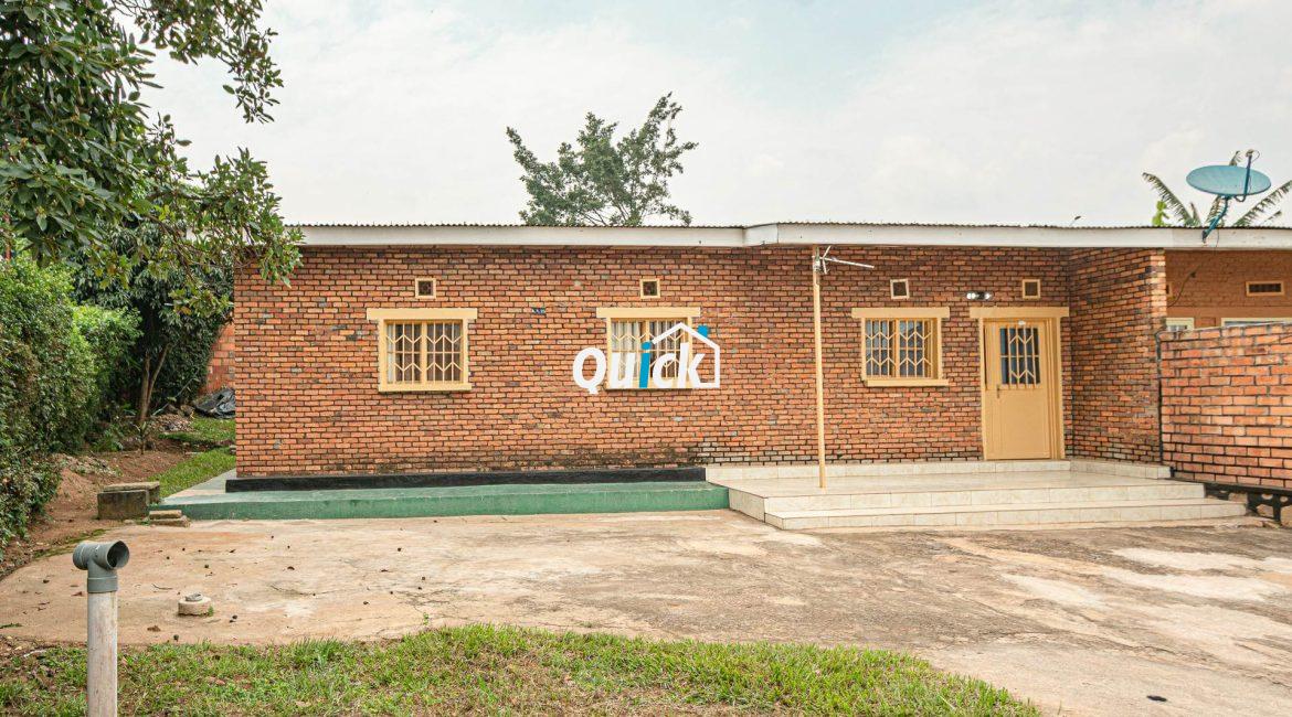 Amazing-Home-and-apartment-for-sale-in-Kabeza-02451