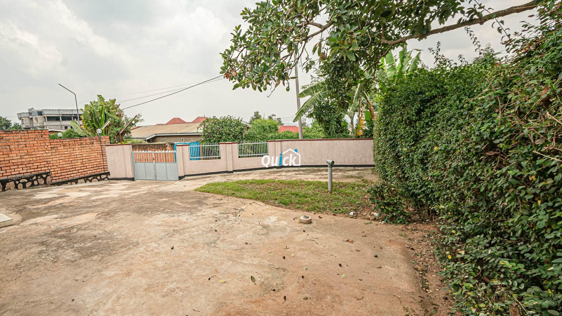 Amazing-Home-and-apartment-for-sale-in-Kabeza-02481