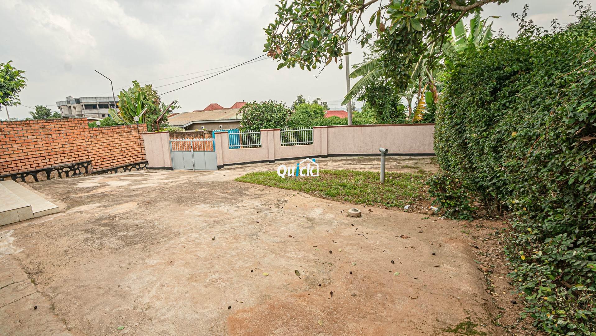 Amazing-Home-and-apartment-for-sale-in-Kabeza-02491