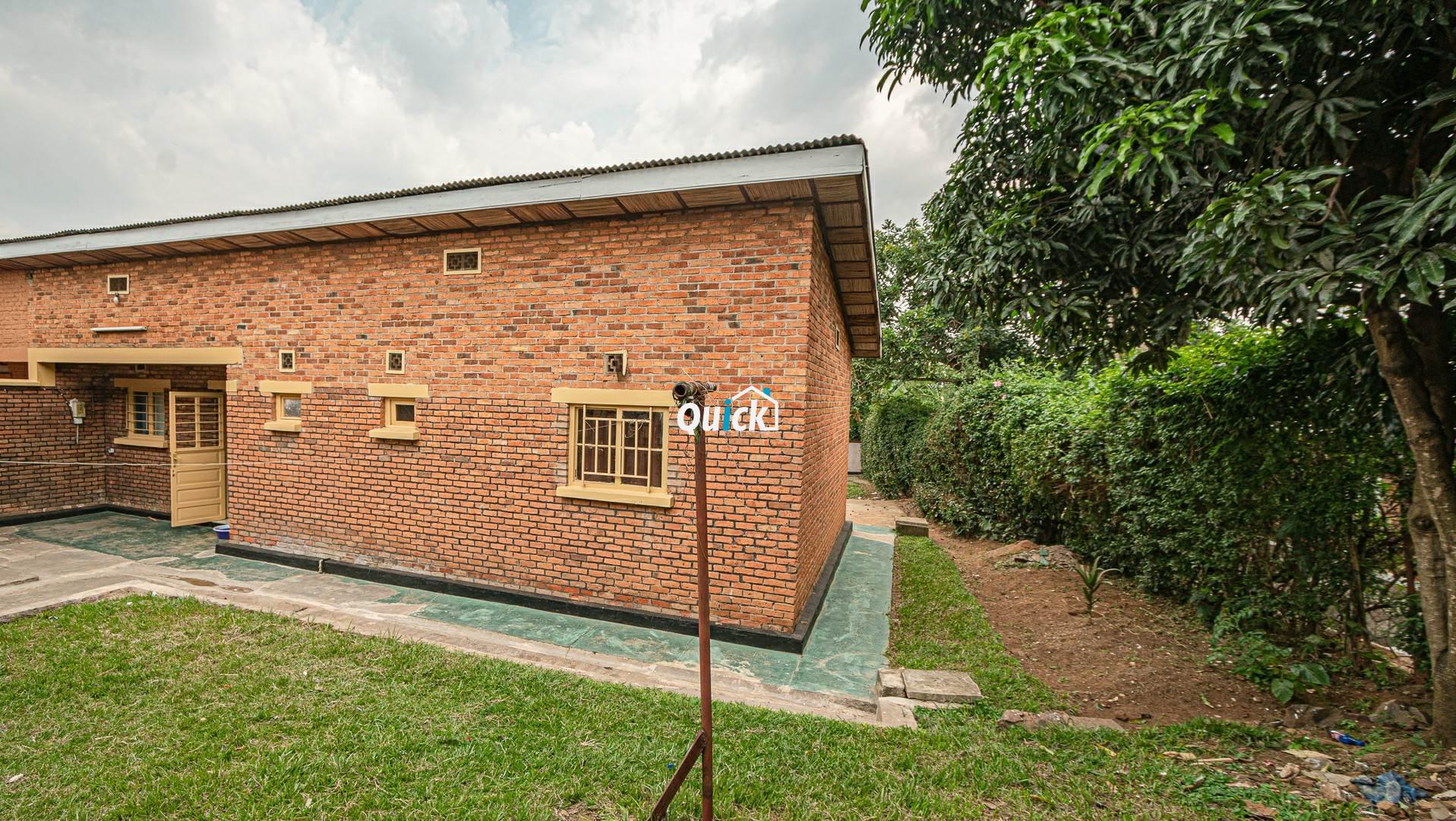 Amazing-Home-and-apartment-for-sale-in-Kabeza-02521