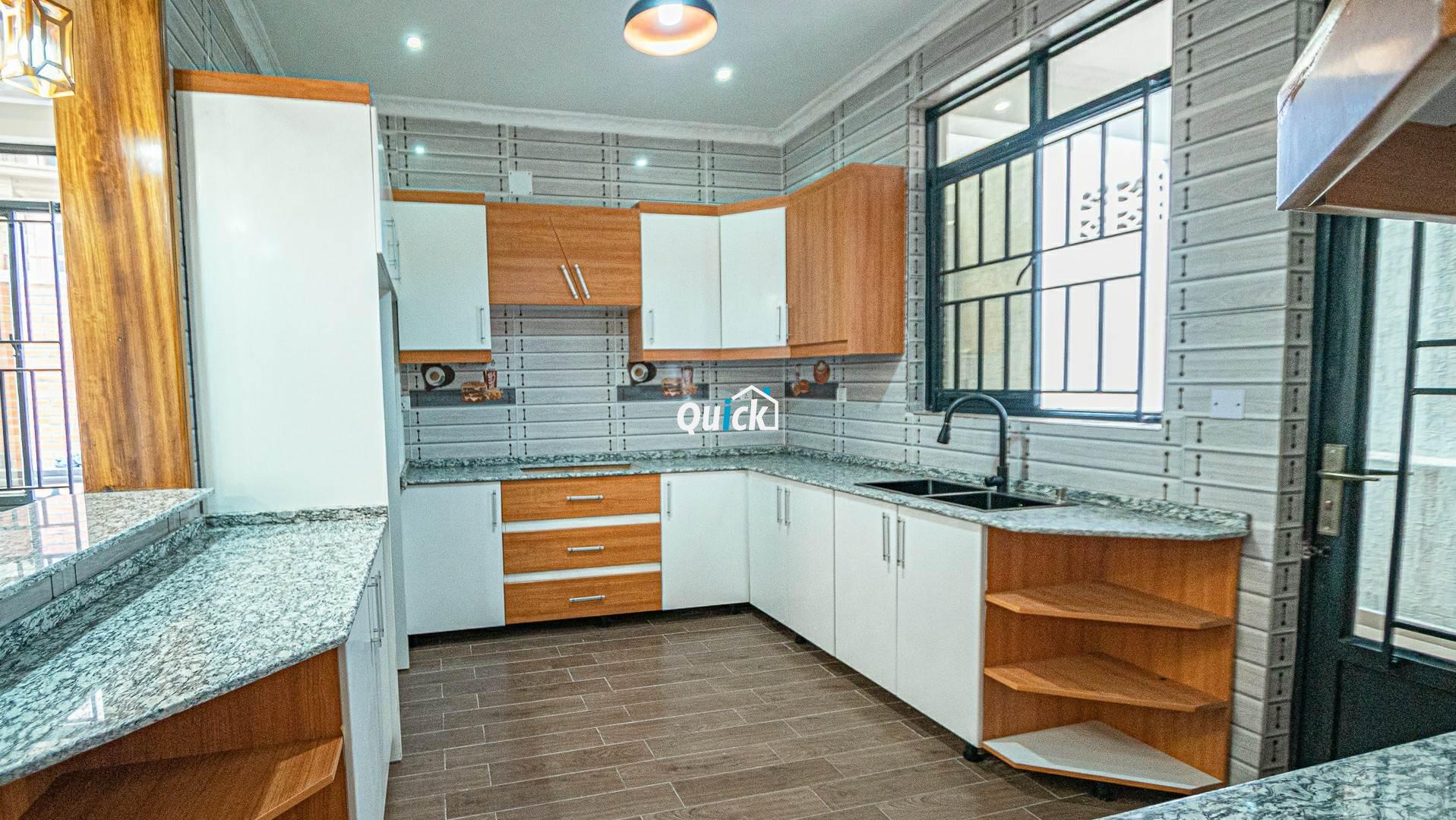 Amazing-Home-and-apartment-for-sale-in-Kabeza-02751