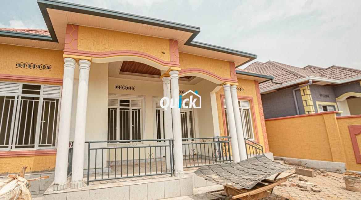 Amazing-Home-and-apartment-for-sale-in-Kanombe-02471