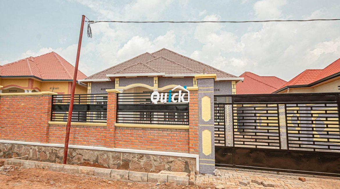 Amazing-Home-and-apartment-for-sale-in-Kanombe-02501