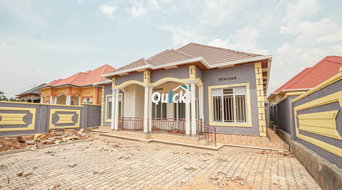 Amazing-Home-and-apartment-for-sale-in-Kanombe-02531