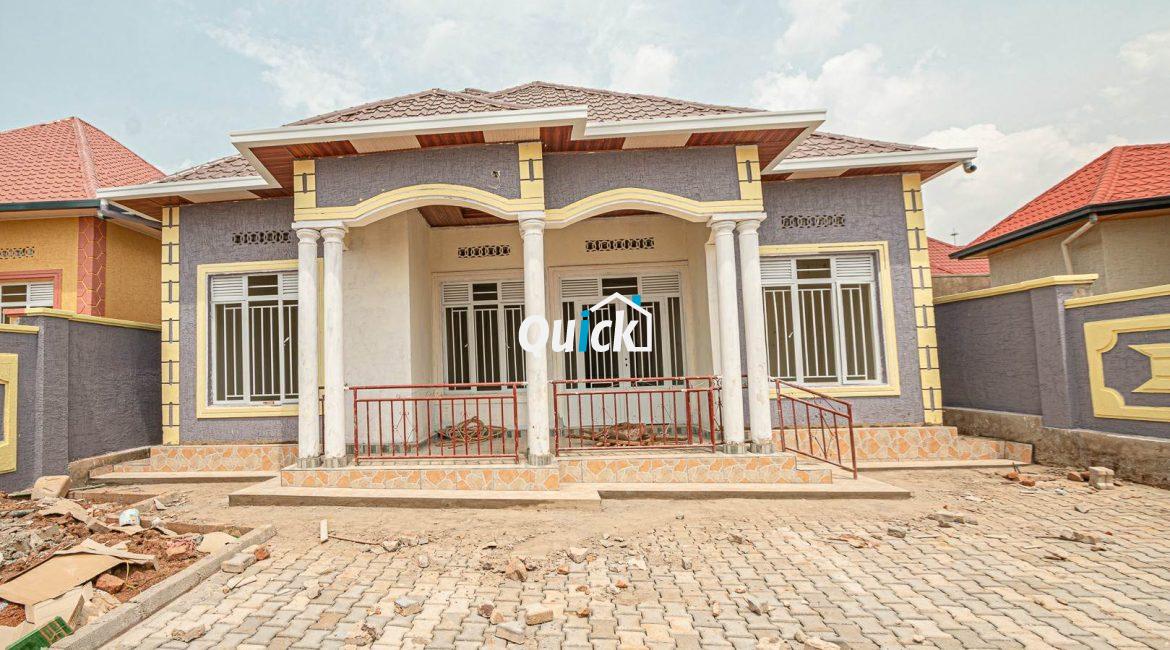 Amazing-Home-and-apartment-for-sale-in-Kanombe-02551