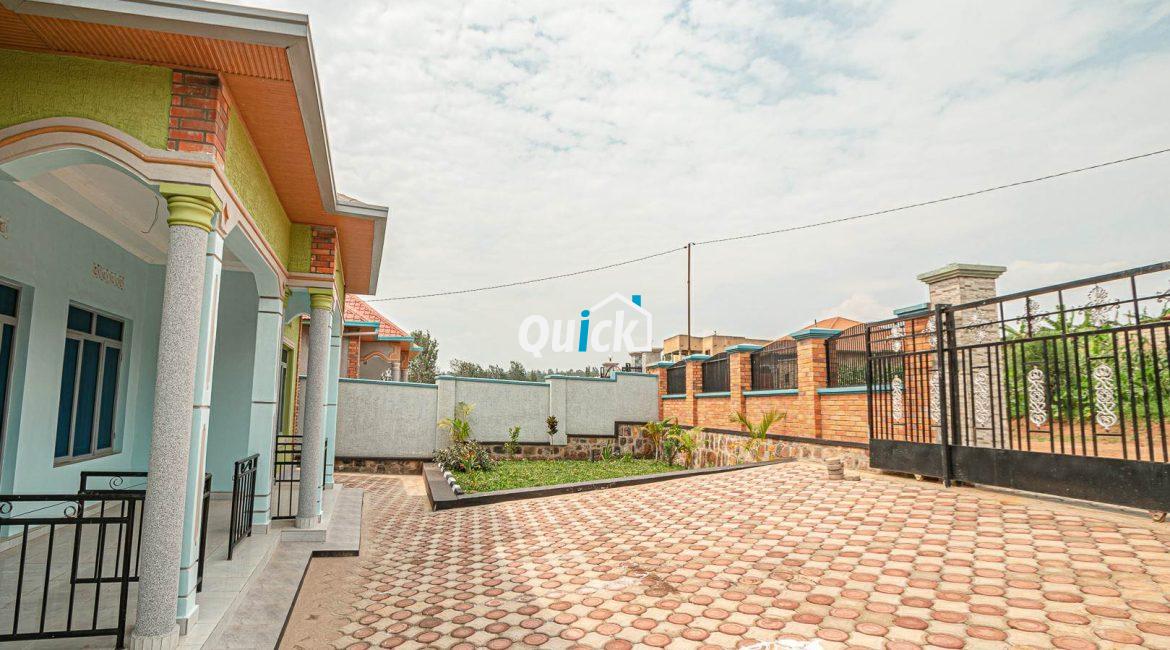 Amazing-Home-and-apartment-for-sale-in-Kanombe-02811
