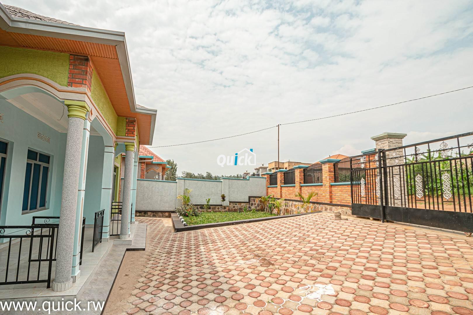 Amazing-Home-and-apartment-for-sale-in-Kanombe-02811