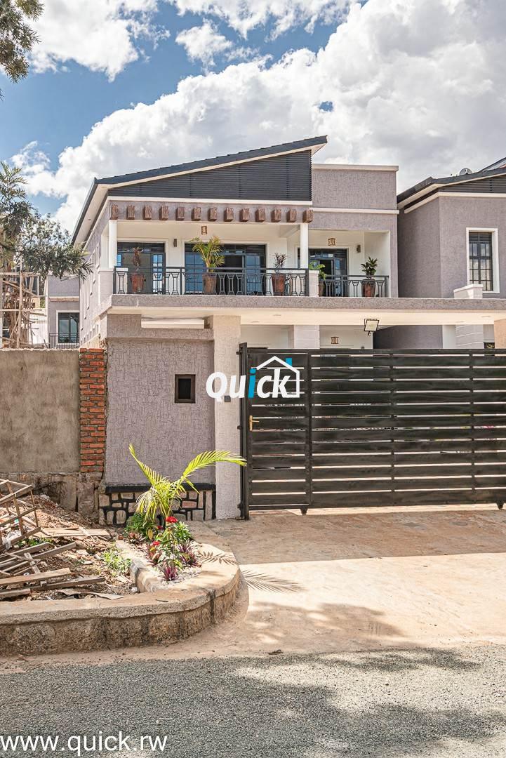 Amazing-Home-and-apartment-for-sale-in-Kicukiro-01331