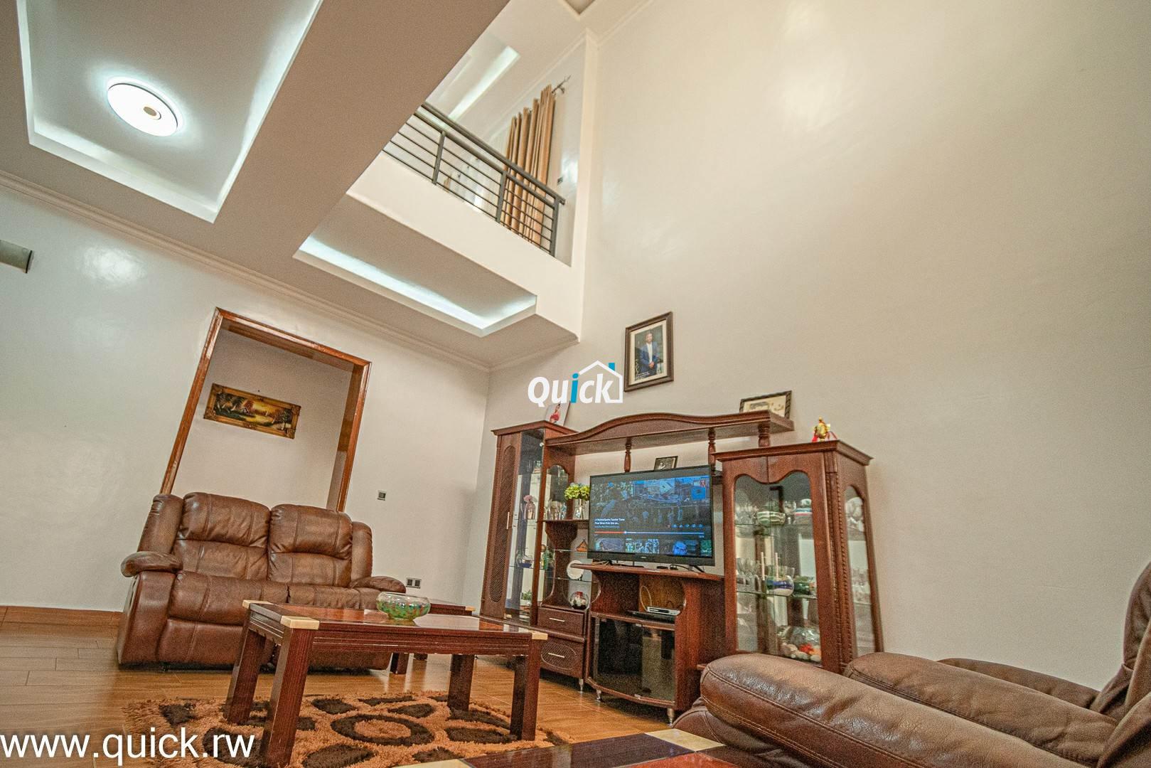 Amazing-Home-and-apartment-for-sale-in-Kicukiro-02201