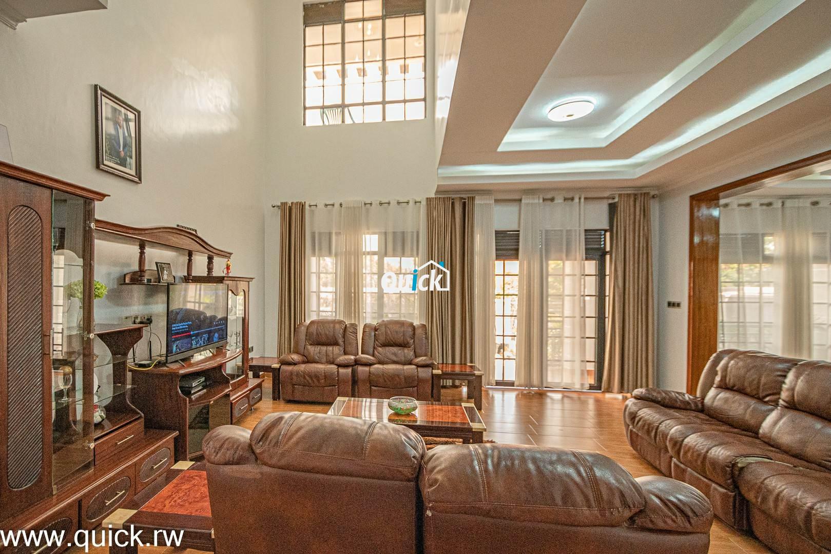 Amazing-Home-and-apartment-for-sale-in-Kicukiro-02231
