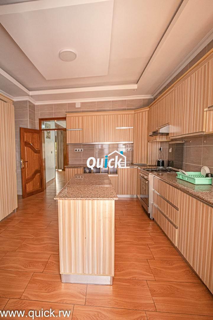 Amazing-Home-and-apartment-for-sale-in-Kicukiro-02291