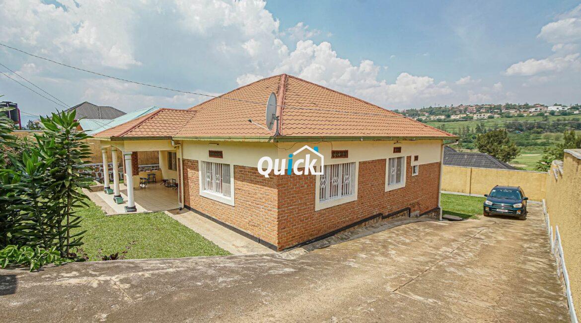 Contemporary-House-For-Sale-in-Kacyiru-000671