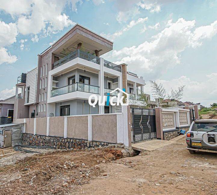 Contemporary-House-For-Sale-in-Kibagabaga-000241