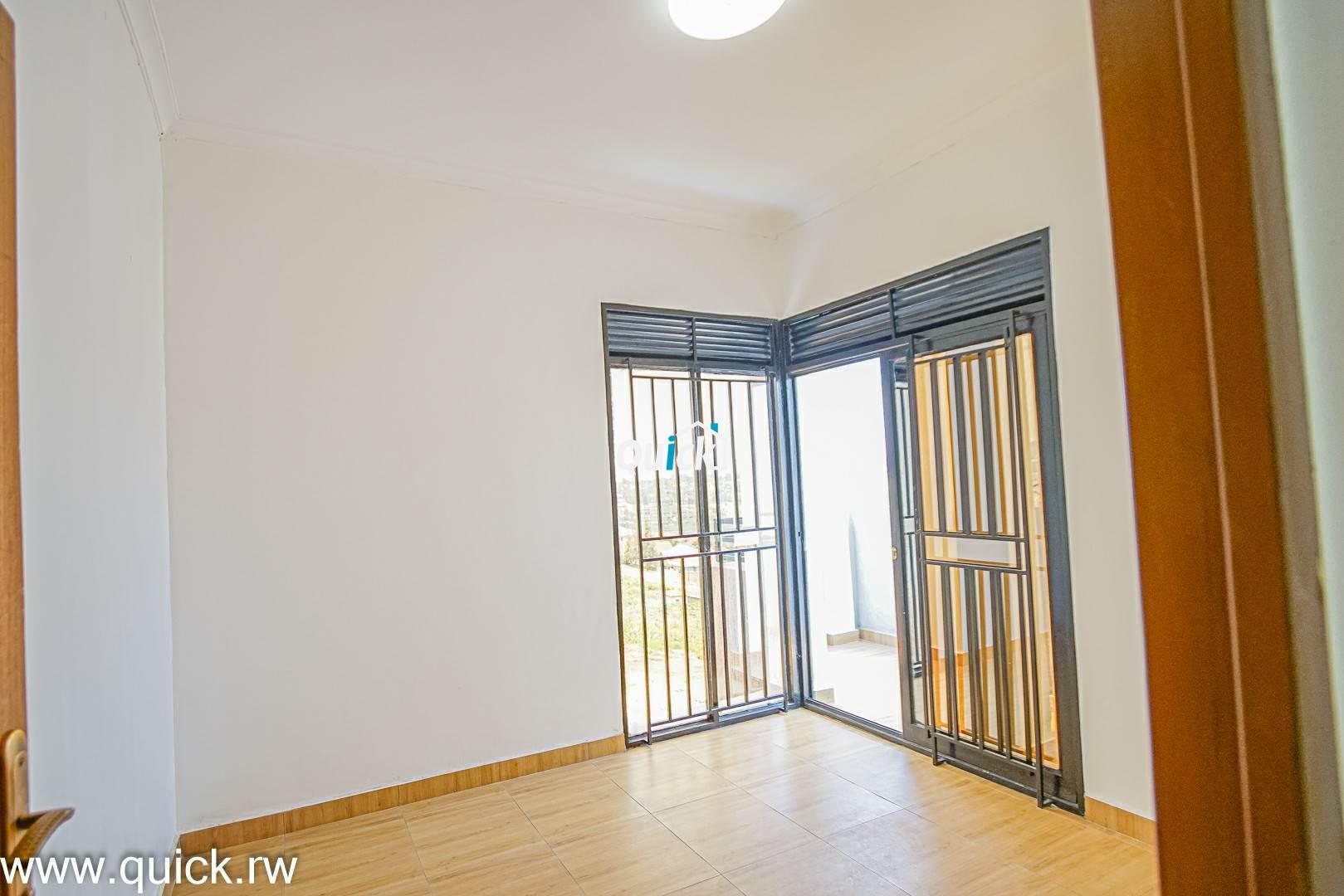 Contemporary-House-For-Sale-in-Kibagabaga-000431