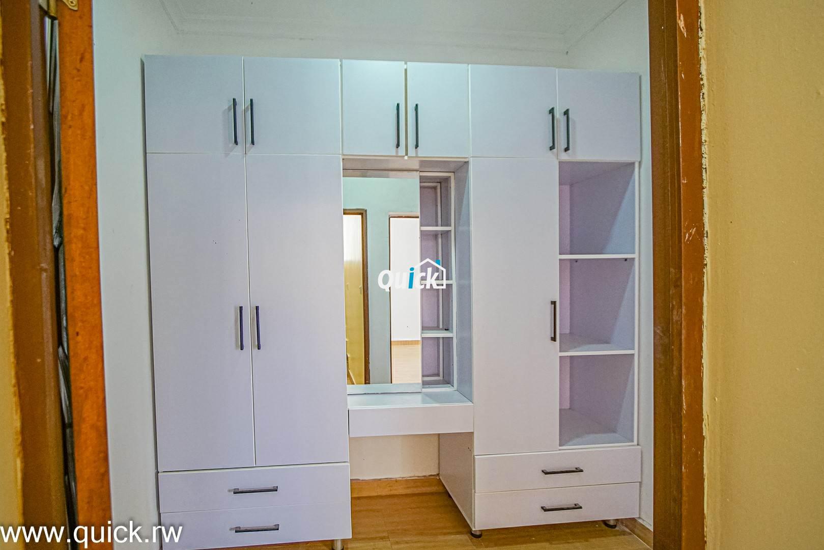 Contemporary-House-For-Sale-in-Kibagabaga-000471