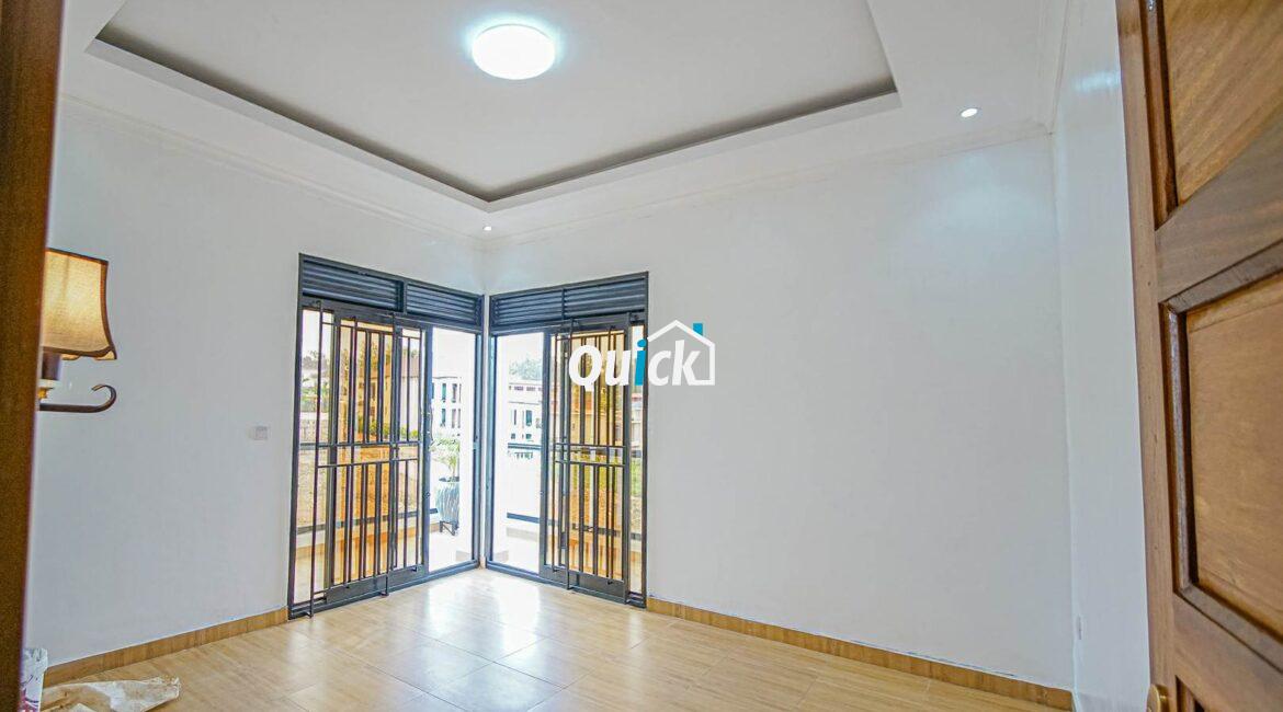 Contemporary-House-For-Sale-in-Kibagabaga-000501