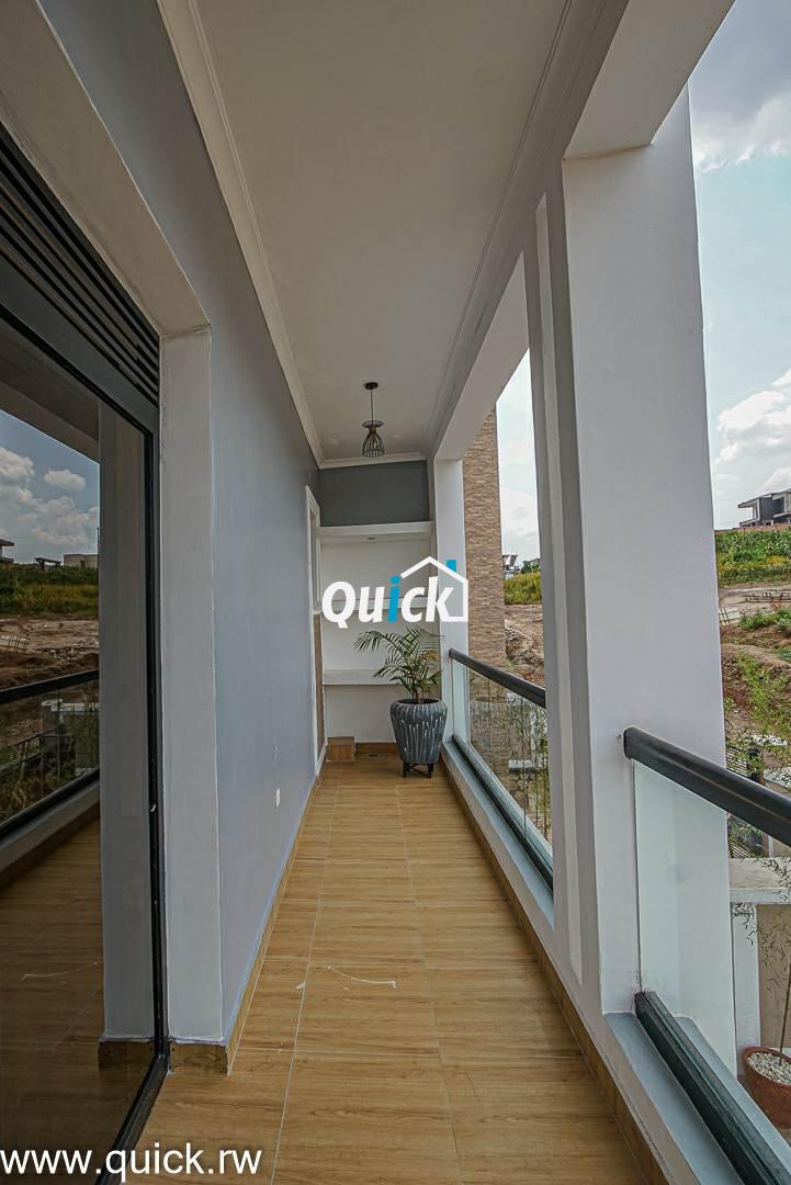 Contemporary-House-For-Sale-in-Kibagabaga-000541